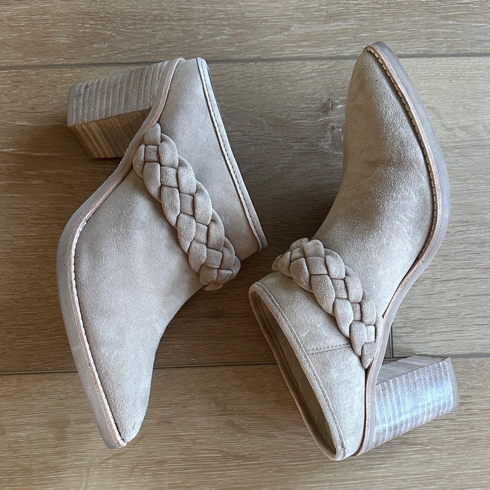 Serla Mules Truffle Suede